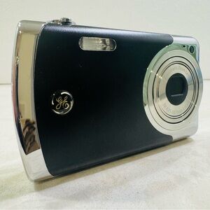 GE Compact Digital Camera Create By Jason Wu 5x Zoom Black Parts or Repairs Y2K
